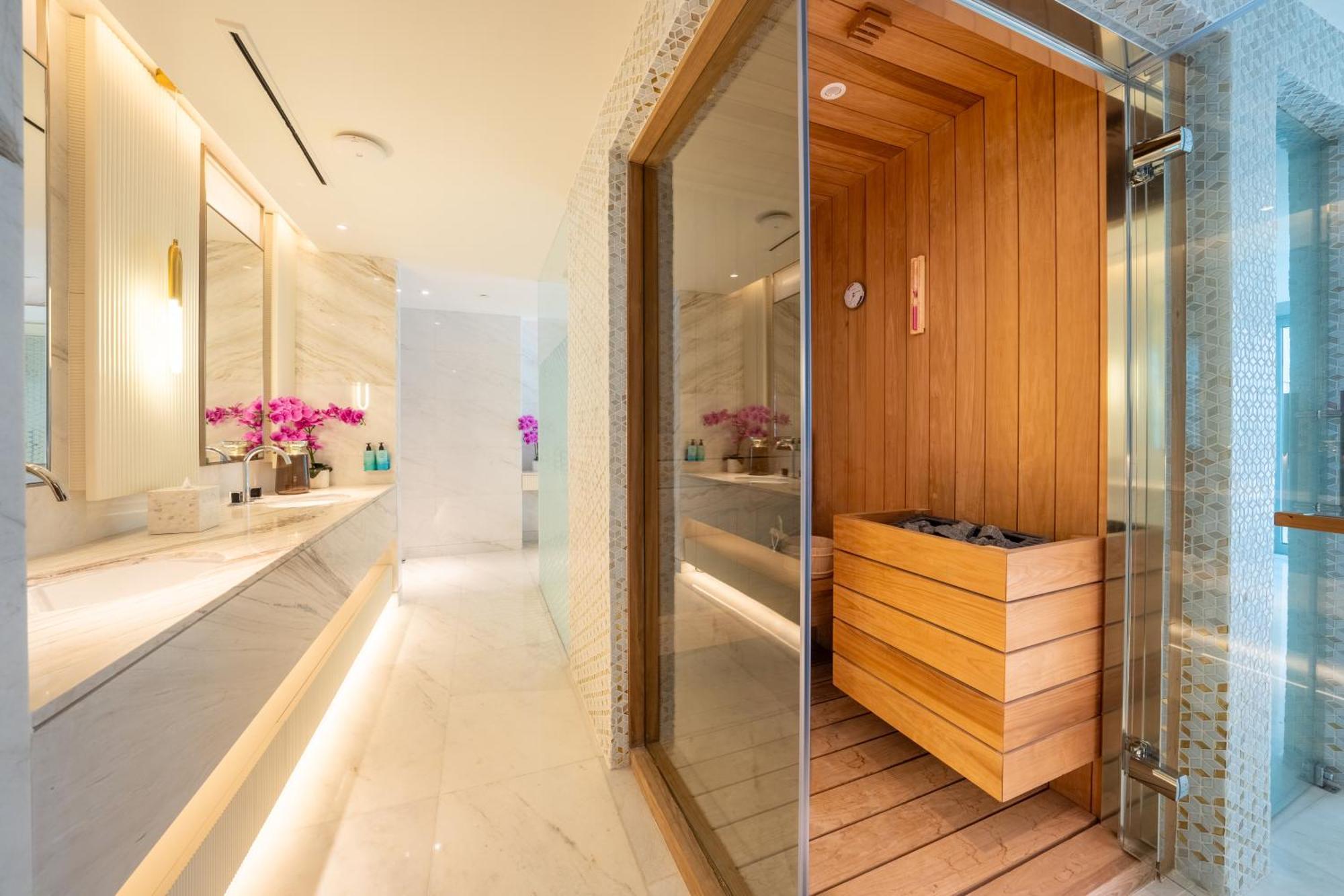 Five Luxe Dubai Exterior foto Sauna at The Spa at The Atlantis