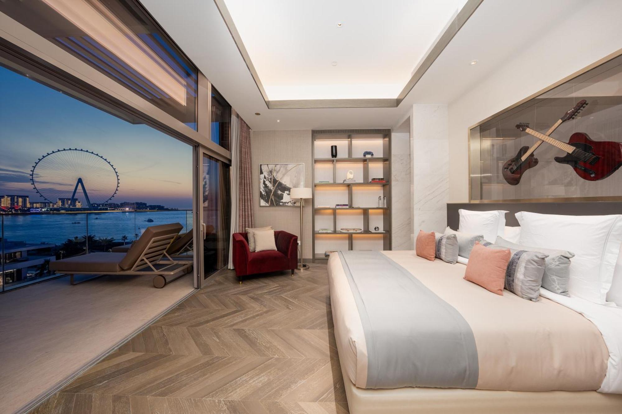 Five Luxe Dubai Exterior foto A bedroom at the hotel