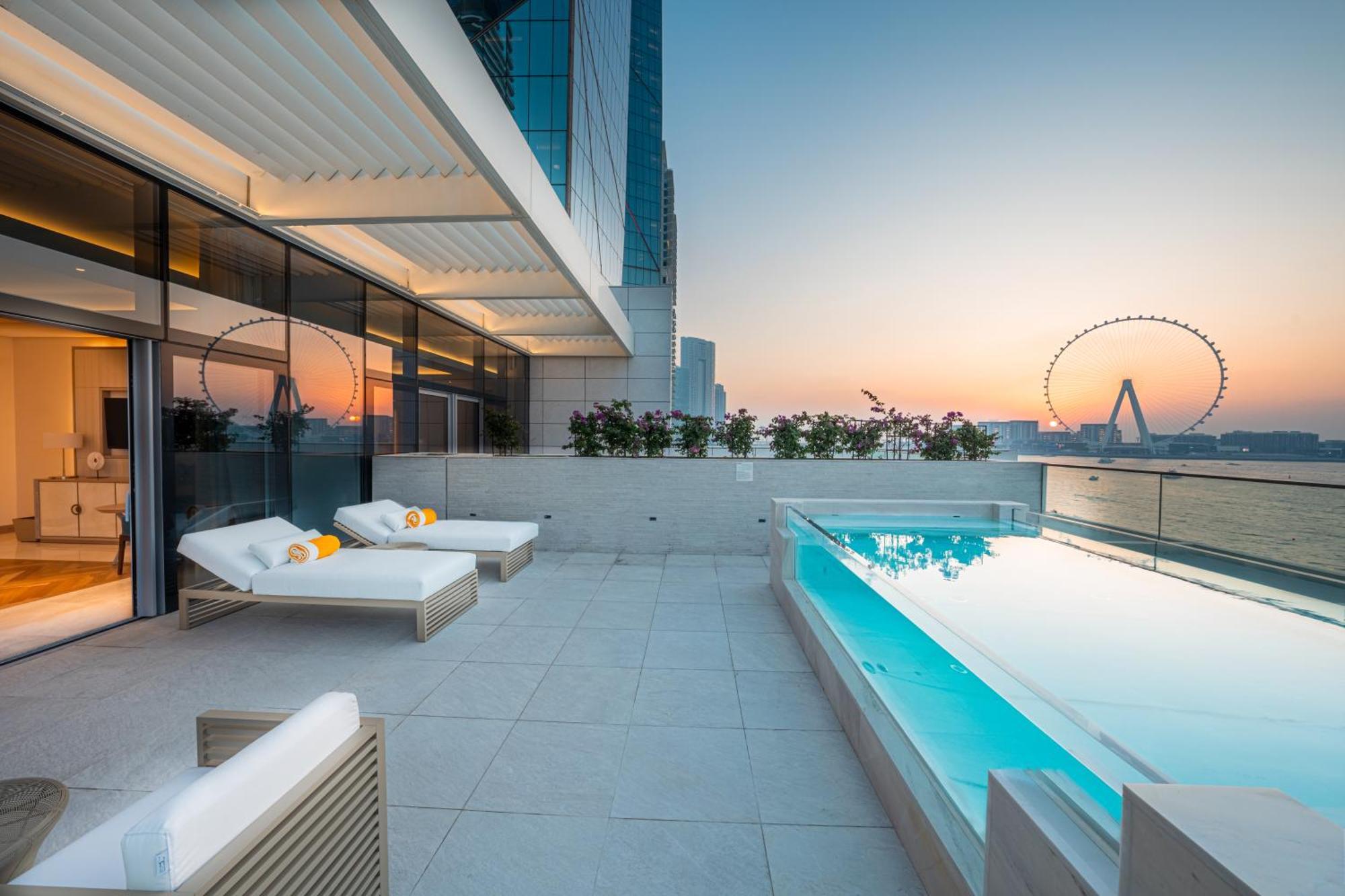 Five Luxe Dubai Exterior foto The Address Sky View