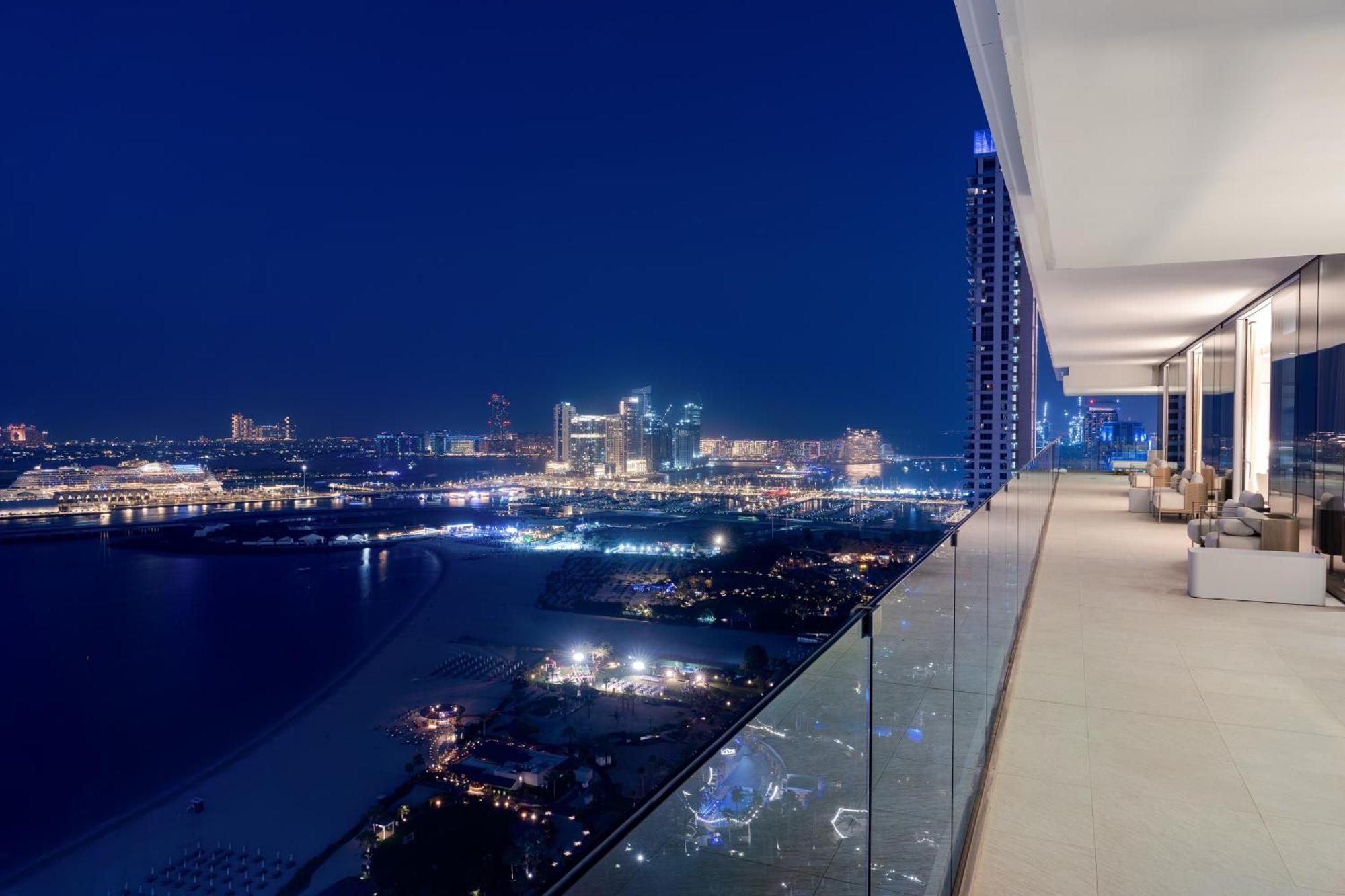 Five Luxe Dubai Exterior foto View from the penthouse